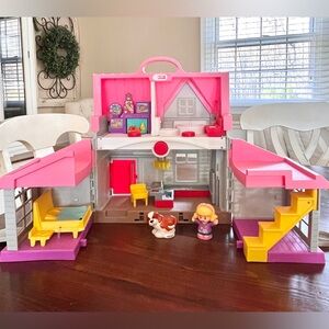 Little People Pink Playhouse